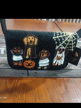 NEW From India to you Black beaded purse with Halloween-themed dogs Motif